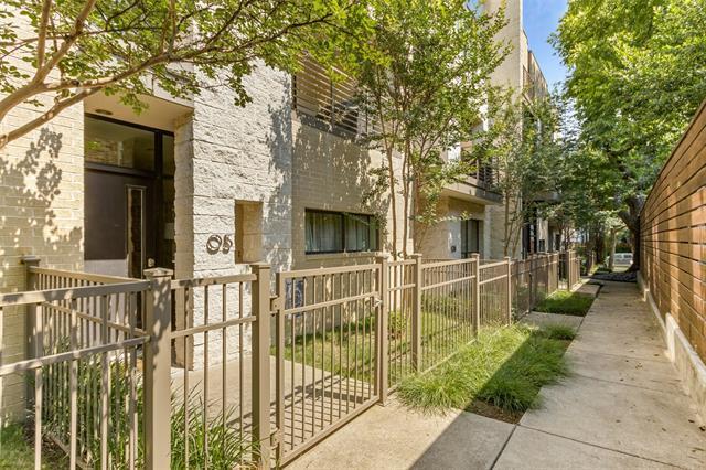 Building Photo - 4111 Newton Ave