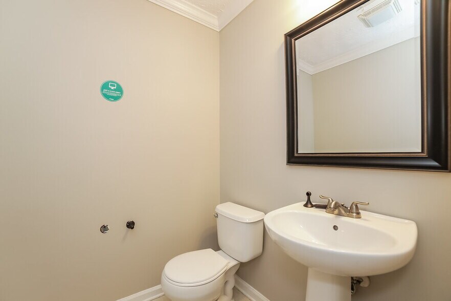 Building Photo - 311 Autumn Creek Dr