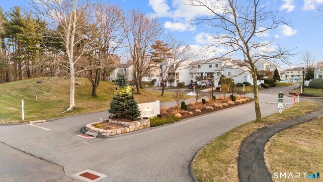 Building Photo - 133 Peddlers Dr