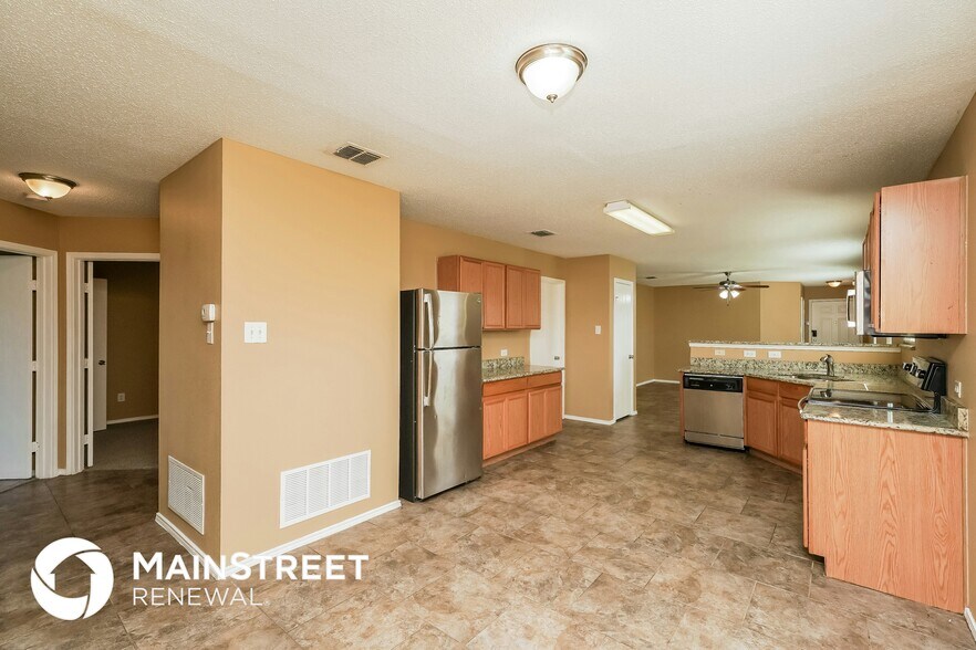 Building Photo - 6709 Waterhill Ln