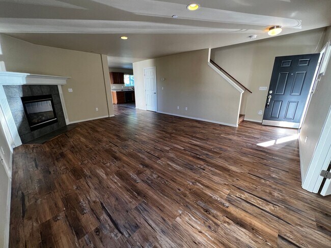 Building Photo - Dupont 3 bedroom Home for Rent