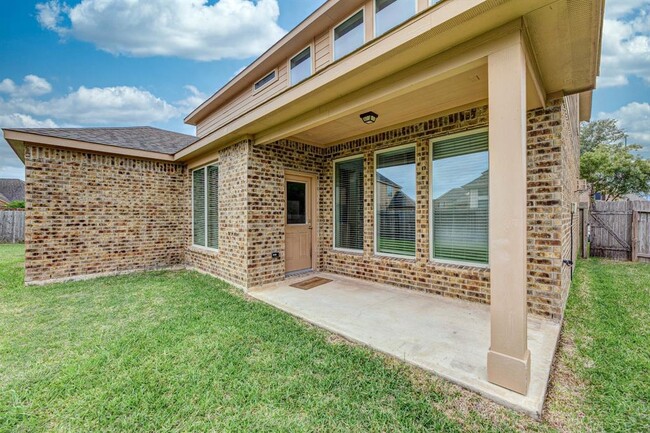 Building Photo - 207 Denfield Ct