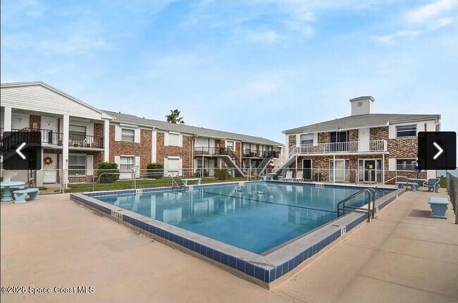 Building Photo - 190 E Olmstead Dr