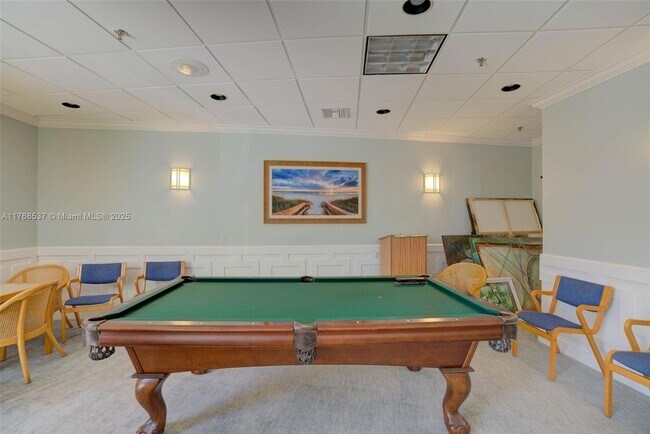 Building Photo - 6210 Jimmy Buffett Mem Hwy