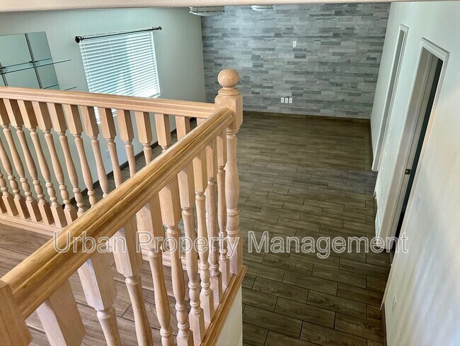 Building Photo - 528 W 810 S