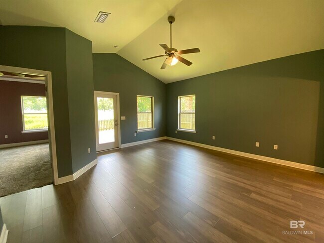 Building Photo - 10608 Dunmore Dr