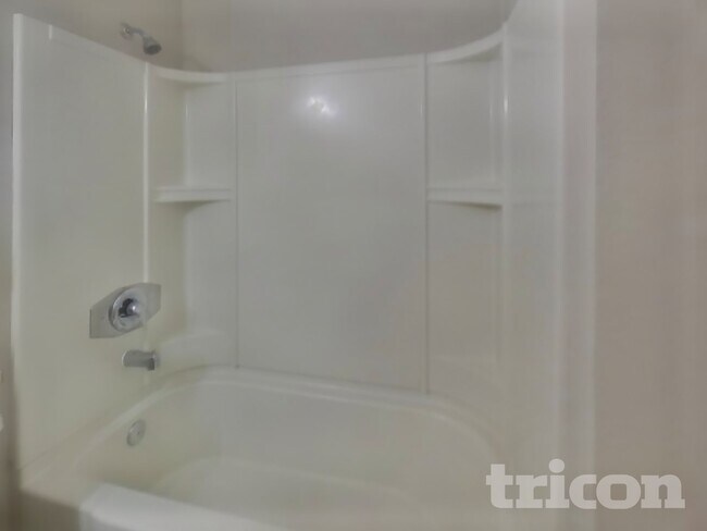 Building Photo - 855 Schooner Dr