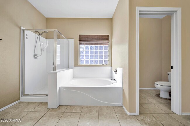 Building Photo - 3635 N 132nd Dr