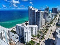 Building Photo - 3001 S Ocean Dr