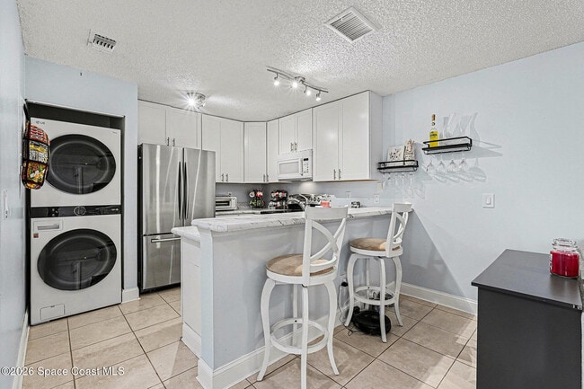 Building Photo - 1491 Sheafe Ave NE