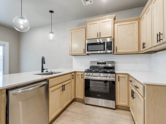 Building Photo - 10601 NW 23rd St