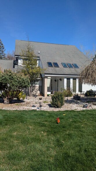 Primary Photo - 30384 Castleford Ct
