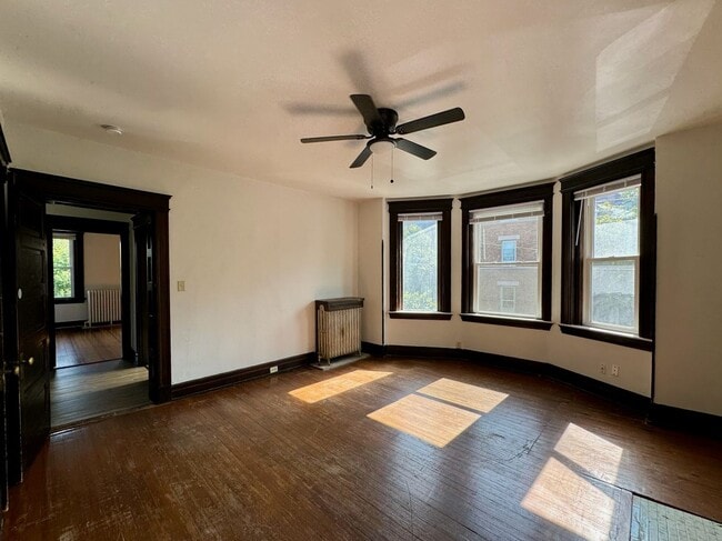 Building Photo - 301 W McMillan St