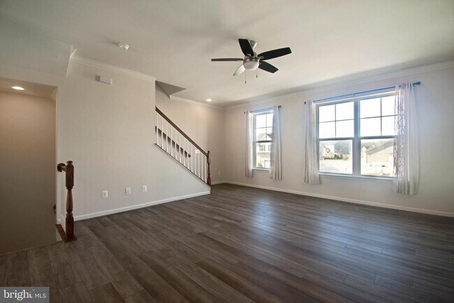 Building Photo - 105 Gristmill Ct