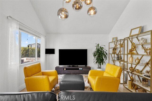 Building Photo - 22835 Styles St