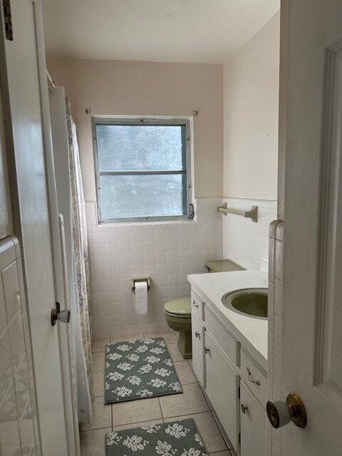 Building Photo - Lakeshore Gem with 3 Bedrooms and 2 Full Bathrooms in St. Cloud!