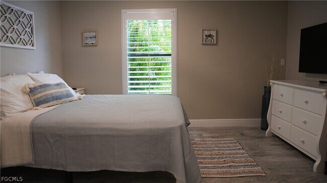 Building Photo - 13226 Winsford Ln