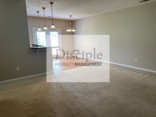 Building Photo - 1045 Canyon Oak Loop