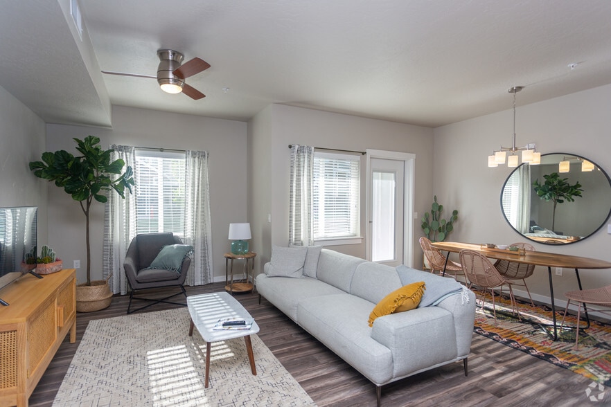 The Lakes at Eagle 2411 E Riverside Dr Eagle ID 83616 Apartment Finder