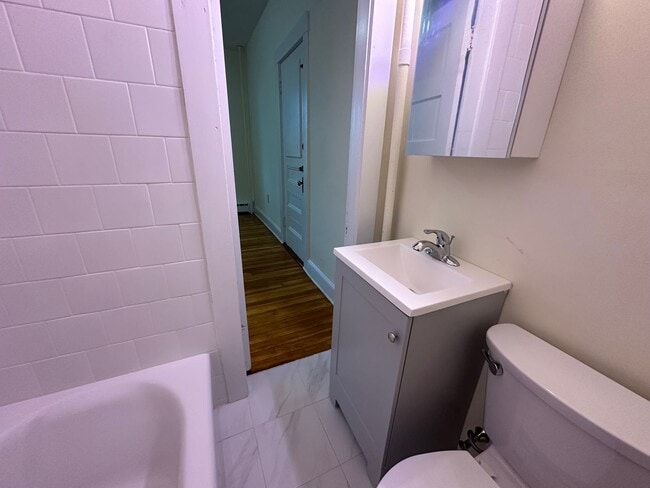 Building Photo - Washington Square - Updated Kitchen - Deck - Close to T