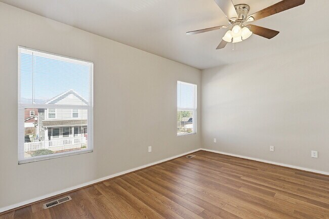 Building Photo - $2,245.95, 3 Beds - 3.5 Bath, Single Family Home in Colorado Springs with 2-Car Detached Garage!