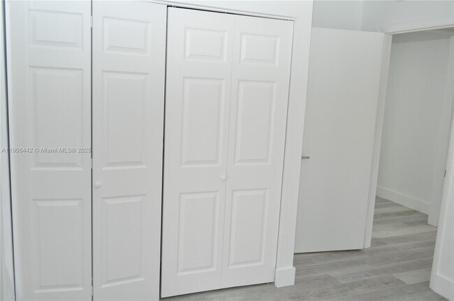 Building Photo - 13492 SW 38th Ln