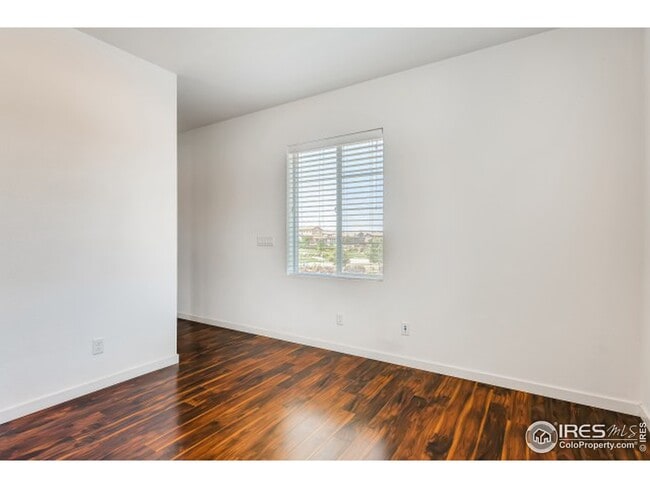 Building Photo - 14100 Mosaic Ave