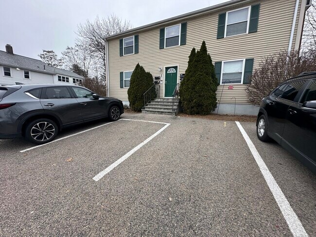 Primary Photo - 6 McLaughlin St