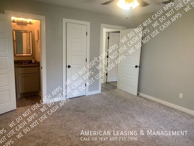 Building Photo - 109 Frankens St