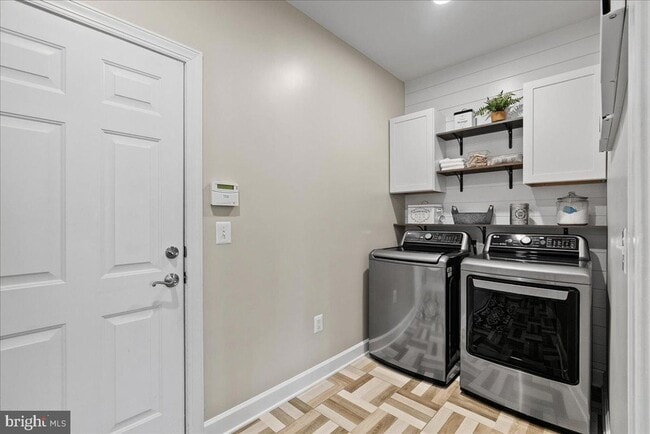 Building Photo - 15716 Rachel Pl