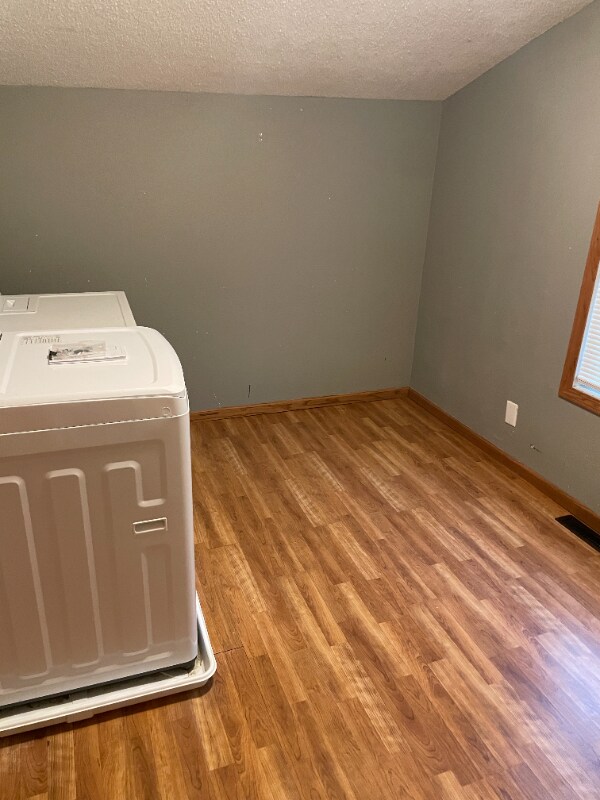 Building Photo - 917 Liberty St