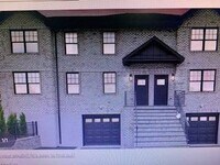 Building Photo - 15 Barton Rd
