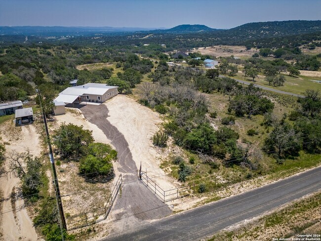 Building Photo - 111 Stony Hills Rd
