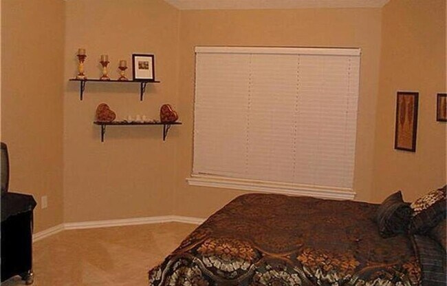 Building Photo - 306 Pinnacle Cove Ct