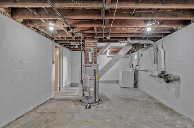 Building Photo - 76 Norton Dr