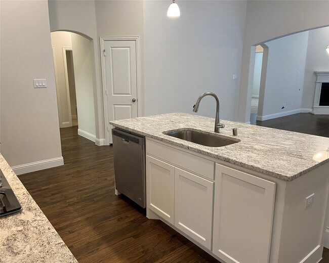 Building Photo - 16217 Bidwell Park Dr