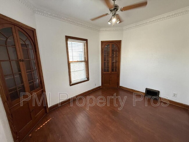 Building Photo - 2821 N 57th St