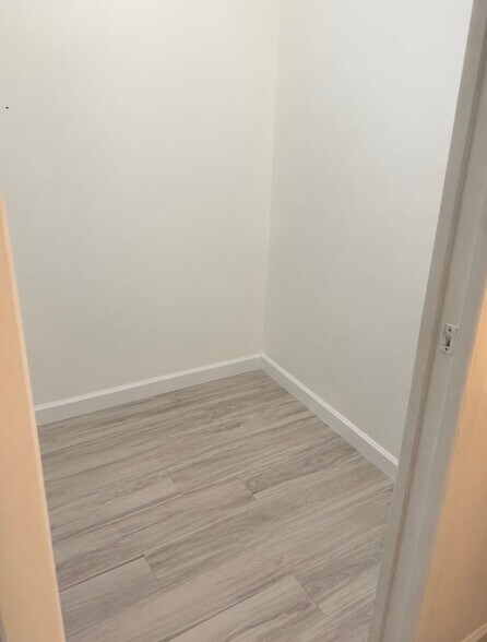 Building Photo - 6960 NW 174th Ter