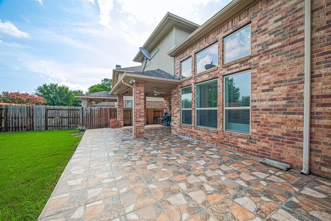 Building Photo - 5318 Kristen Cir