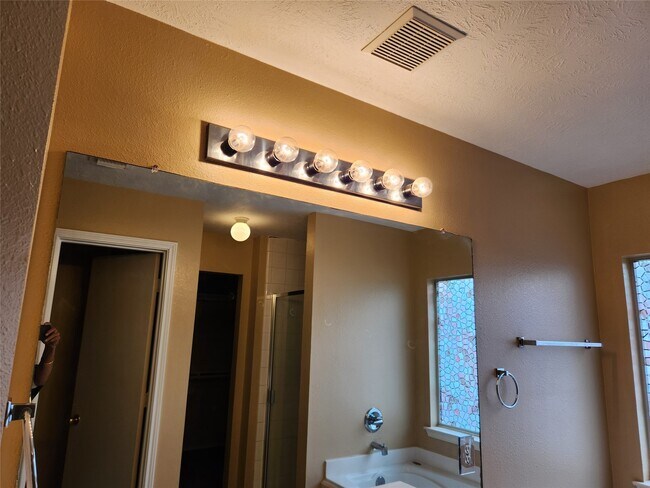 Building Photo - 7346 Cypress Pr Dr