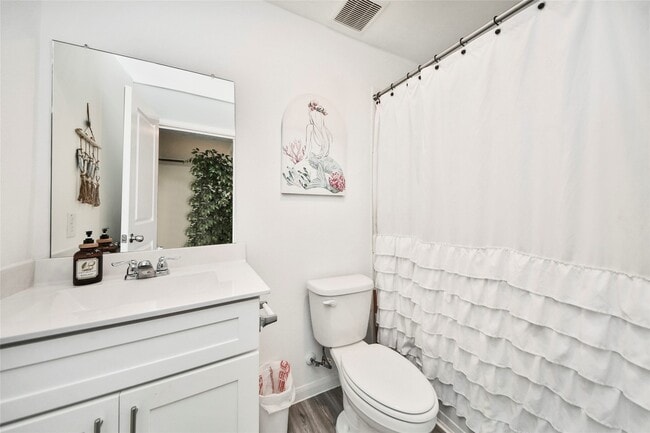 Building Photo - 25928 Chicory Dr