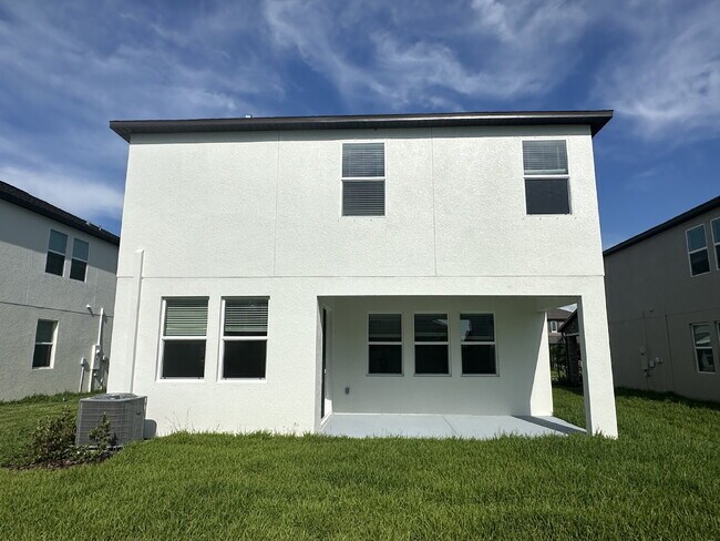 Building Photo - 11748 71st Ave E