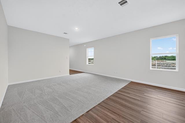 Building Photo - 2128 Mdw Pk Dr