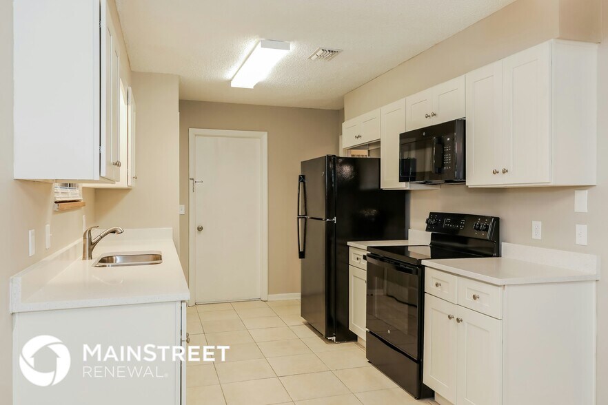 Building Photo - 8407 Rampart Rd