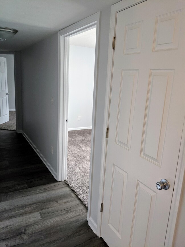 Building Photo - 10501 Chariot Run Ct