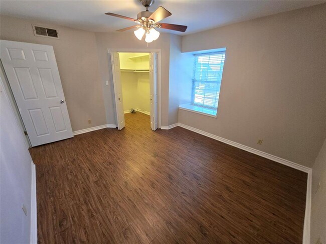 Building Photo - 7801 Shoal Creek Blvd