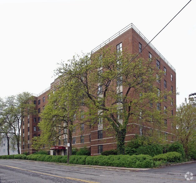 University Commons Apartments Cleveland, OH Apartment