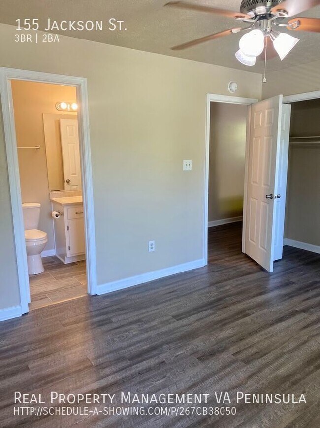 Building Photo - 3 Bedroom, 1.5 bath home for Rent in Walla...