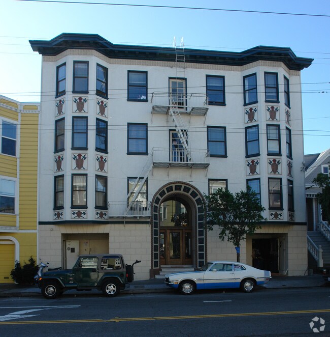Primary Photo - 1725 Fulton St