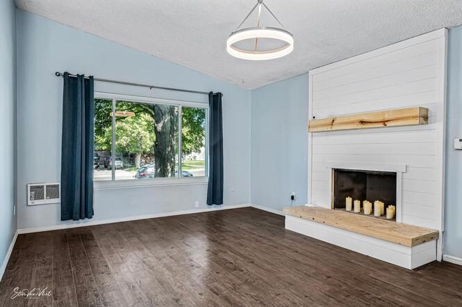 Building Photo - 1035 Diablo St